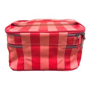 Victoria's Secret Bags Victorias Secret Train Case Rare Nwot Pink